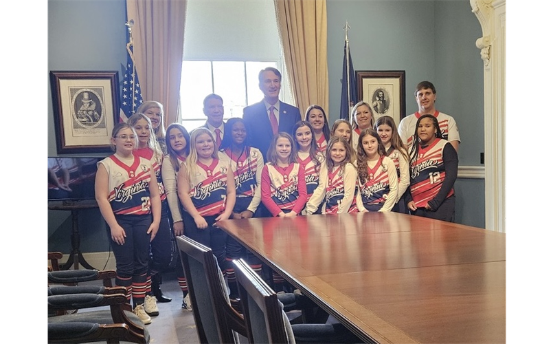 Va World Series Champions Visits the Governor